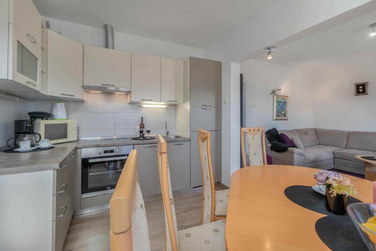 Apartments Lord Нови-Винодолски Экстерьер фото