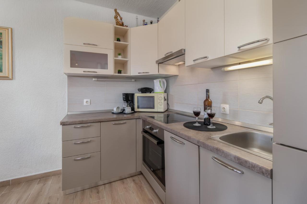 Apartments Lord Нови-Винодолски Экстерьер фото