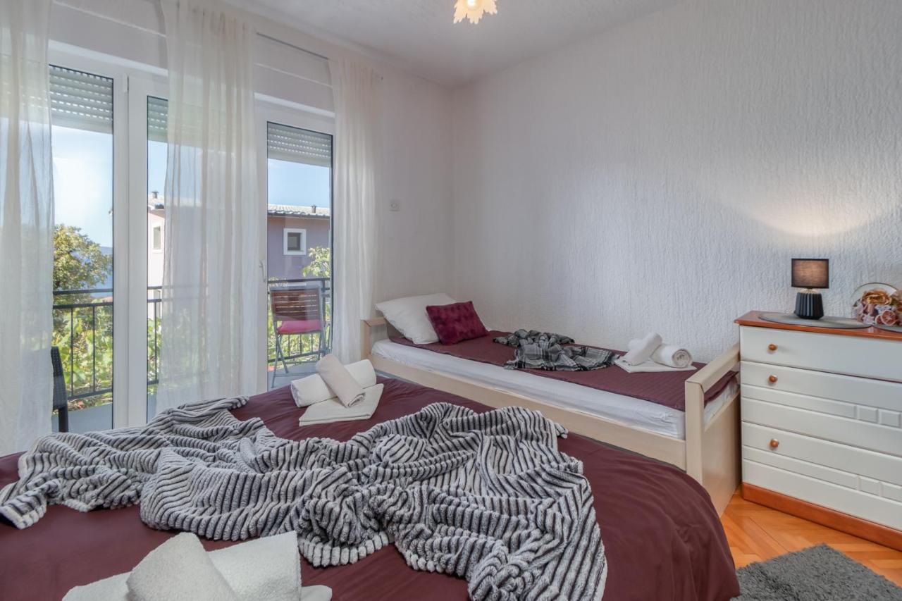 Apartments Lord Нови-Винодолски Экстерьер фото