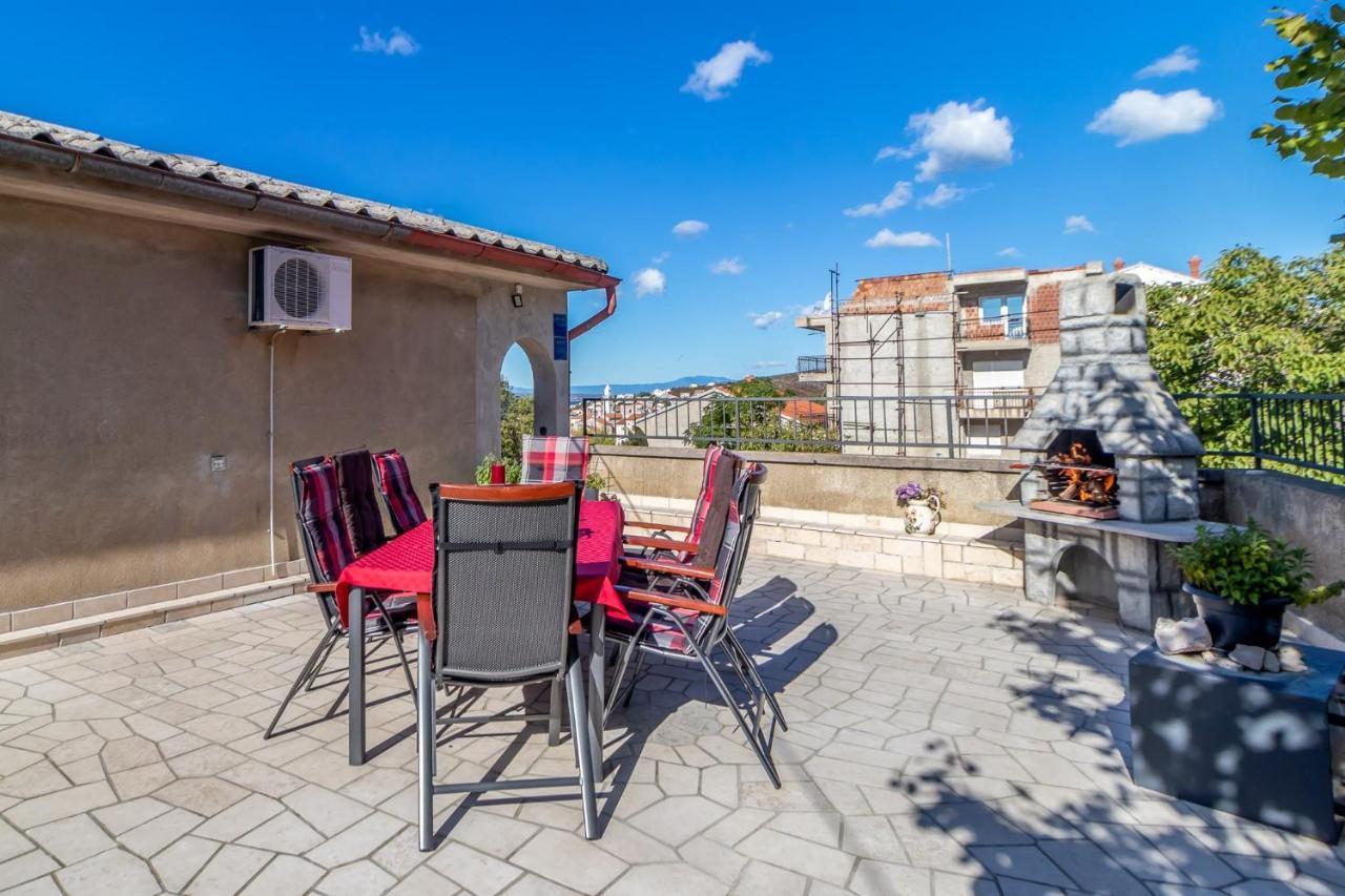 Apartments Lord Нови-Винодолски Экстерьер фото